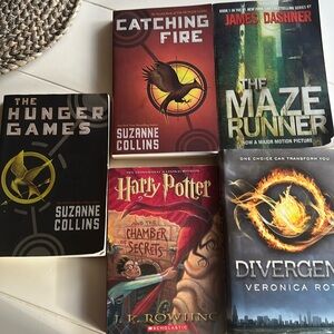 5 gently used books.